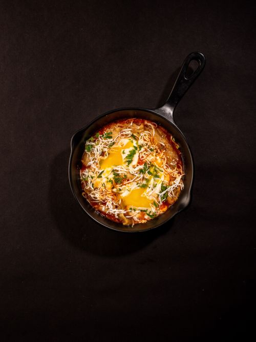 שקשוקה עם חציל