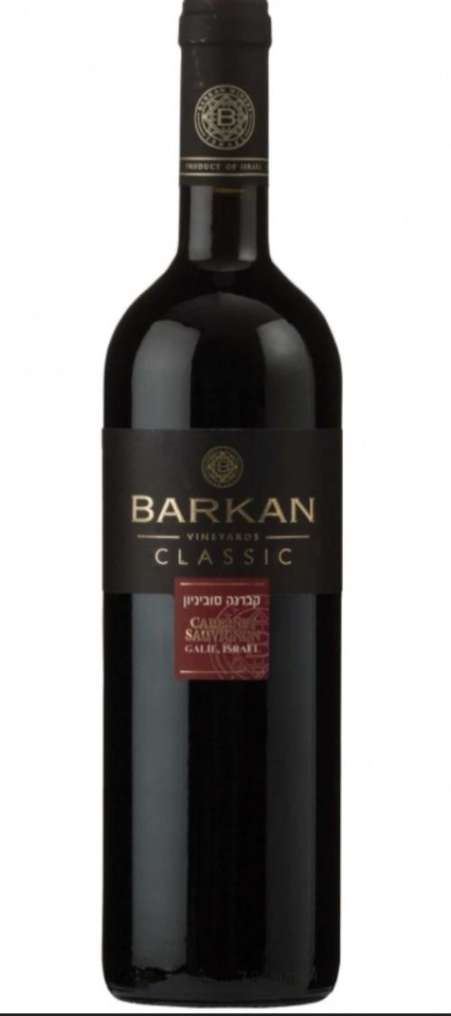 בקבוק יין אדום